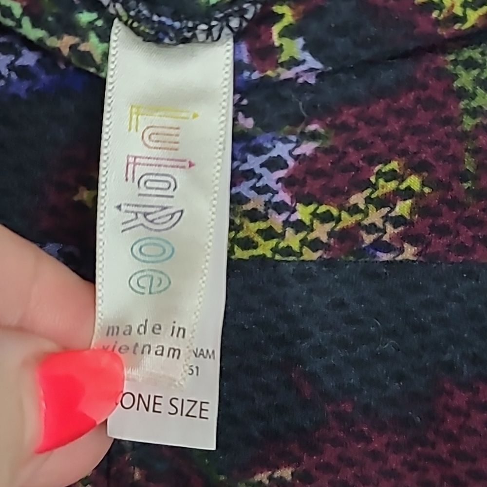 LuLaRoe One Size Legging Cross Stitch Needlepoint Floral Navy Blue Stretch Pants - Picture 7 of 8